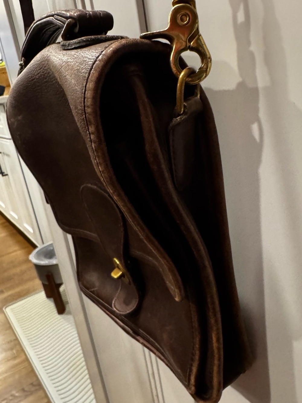 Early Vintage Coach Station Bag Crossbody Leather In Brown READ Flaws - Picture 4 of 13